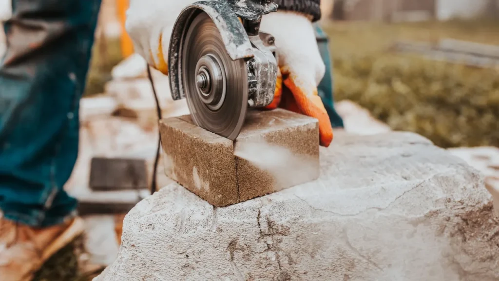 stone cutting equipment